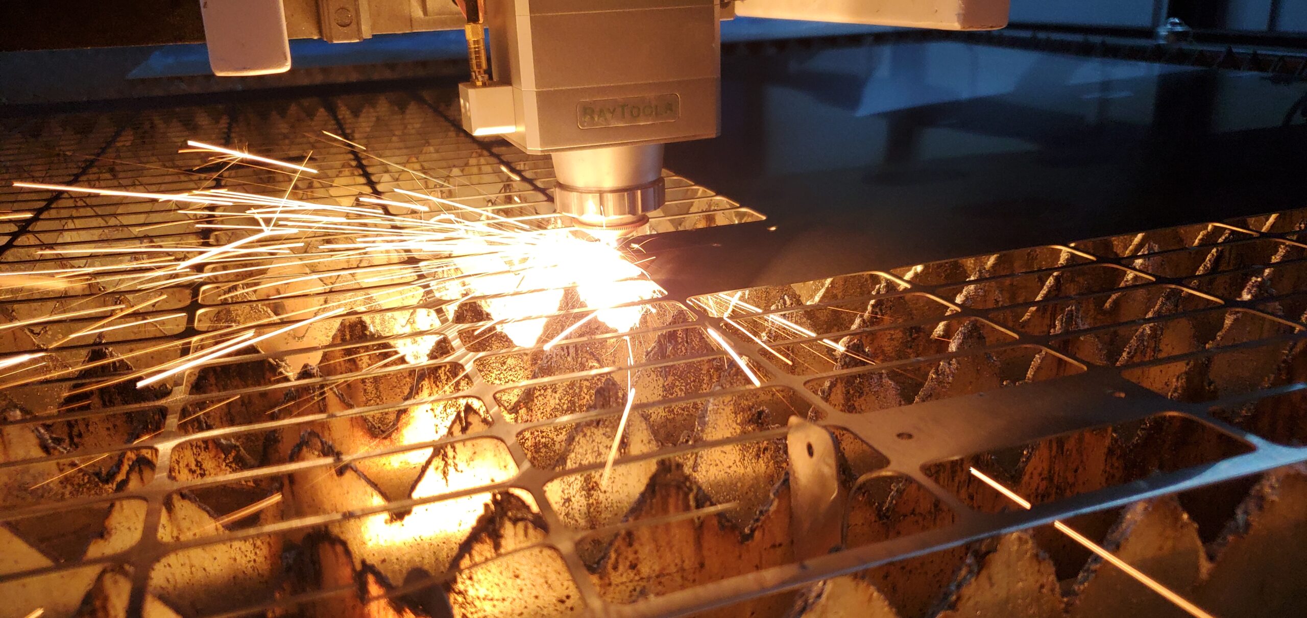 laser cutting metal